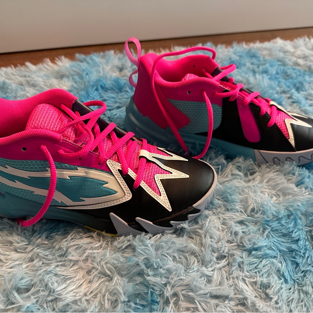 Puma Kids basketball shoes - Pink, Black, and Blue